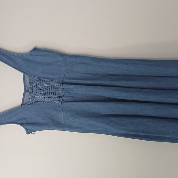 Plated Denim Blue Midi Dress,J.CREW,  Size 2, pre-loved excellent conditions - Picture 8 of 16